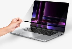 Filtr Spigen SafeView 1 Pack - MacBook Pro 16" M4 2024/M3 2023/ M2 2023/M1 2021 8