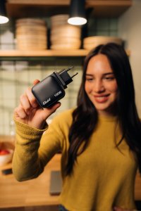 Ładowarka Verbatim Mini GaN 100W 3xUSB-C PD/1x USB-A QC czarny (32231) 10