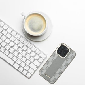 Etui DKNY Checkered Pattern Magsafe do   iPhone 16 Pro Max beżowy 13