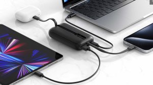 Swissten Voltbox 35W Power Bank 10000 mAh with Built-In Cables USB-C and Lightning 8