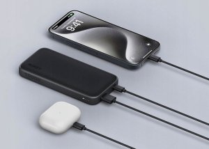 Aukey 10 000 mAh USB-C 15W PB-Y46 13