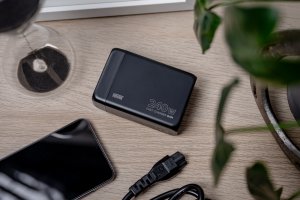 NEWELL SZYBKA ŁADOWARKA SIECIOWE DO TELEFONU 1x USB-A 3x USB-C 240 W 3