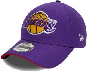 Czapka NEW ERA z daszkiem LA Lakers Microfibre 9FORTY fioletowa 1