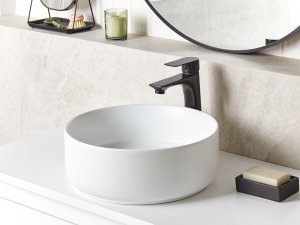 Umywalka Beliani Umywalka nablatowa ceramiczna ⌀ 36 cm złamana biel CALIG 2
