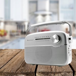 RADIO FM SOUNDMASTER TR480SI z PANELEM SŁONECZNYM O MOCY 0,3Wp, 3W, AKU Li-Ion 6