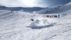 Dron HoverAir X1 Pro Skiing Combo 4