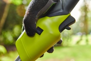 Cordless lawn mower RYOBI ONE+ HP RY18LTX38A-0, 18 V, 38 cm, without battery 1