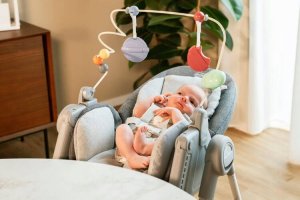 Chicco Krzesełko do karmienia POLLY ARMONIA szare CARRARA 9