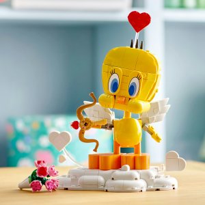 LEGO Exclusive Uroczy kanarek Tweety (40824) 2