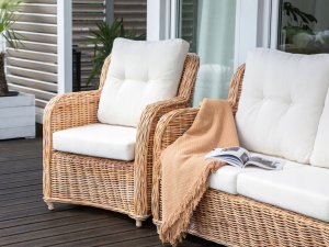 Beliani Zestaw ogrodowy dla 5 osób ALESSANO Rattan Naturalny 6