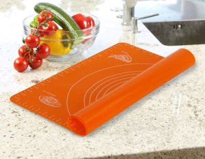 Duża silikonowa stolnica kuchenna 50x40 cm mata z miarami 3