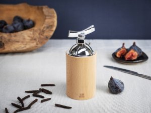 Młynek do pieprzu i przypraw 16 cm Isen naturalny 3