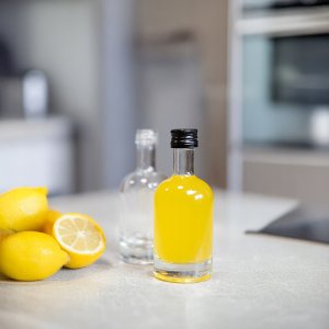 Bimberek Butelka Szklana TADEK 50ml Mini Butelki Na Nalewki Wino + ZAKRĘTKA 7
