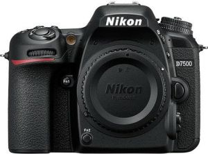 Lustrzanka Nikon D7500 + AF-S DX Nikkor 18-300 VR (VBA510K004) 1