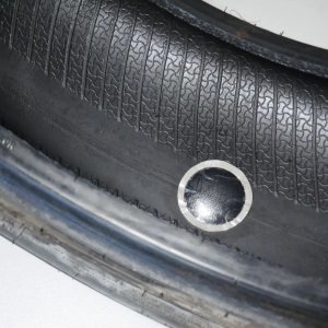Geko Kołki do naprawy opon z łatką 4mm 10szt. (24) 9