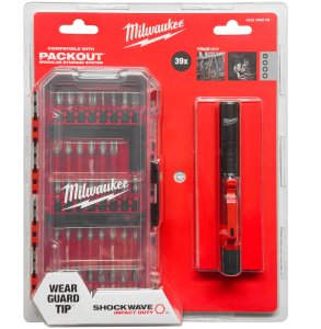 MILWAUKEE SET OF 38 IMPACT BITS + FLASHLIGHT 1