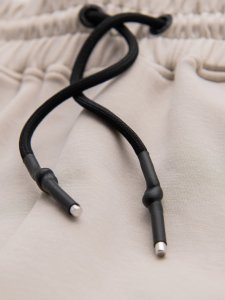 Męskie spodnie dresowe ze ściągaczami i ozdobnym zamkiem  piaskowe V6 OM-PASK-0226 XL 8