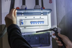 Brennenstuhl Rechargeable LED Torch HL 400 AC 7