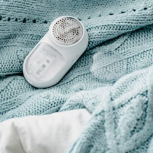 Adler | Lint Remover | AD 9621 | White | Rechargeable battery | 2 W 14