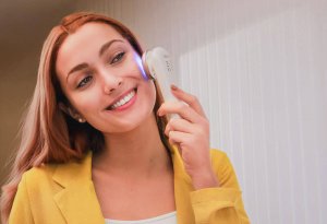 Cecotec Masażer do twarzy Bamba FaceCare LightSonic 3