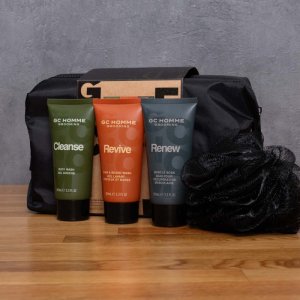 Grace Cole Homme Grooming Set ( Mandarinka, Bergamot &amp; Rozmarýn ) - Dárková sada péče o tělo v kosmetické tašce 1