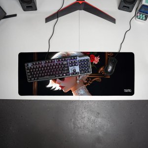 PODKŁADKA POD MYSZ GAMINGOWA Biała Dama 80x30 TILT Wytrzymała Dla gracza 4