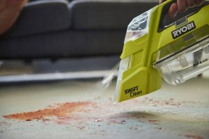 Ryobi RDC18-1C20G Cordless Carpet Spot Cleaner Kit 23