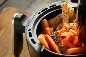 Frytownica beztłuszczowa Midea MF-TN40D2 4L 1500W 6