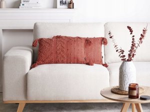 Beliani Zestaw 2 poduszek dekoracyjnych VALVARIA Bawełna 30 x 50 cm Czerwony Wzór zygzak 2