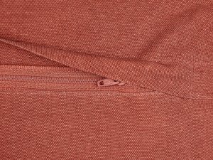 Beliani Zestaw 2 poduszek dekoracyjnych VALVARIA Bawełna 30 x 50 cm Czerwony Wzór zygzak 7