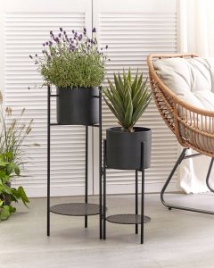 Beliani Stojak na kwiaty ULMUS Metal 58 cm Czarny 2