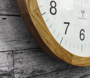 Zegar ścienny JVD NR22009.78 32 cm drewniany radiowy . 5