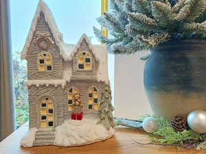 Figurka Domek MIŚ świecący z dźwiękiem i ruchem H50 cm 4