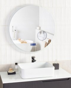 Lustro Beliani Lustro łazienkowe LED FIXIN 80 cm 80 cm Wbudowany głośnik Bluetooth Srebrny 4