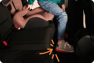 Podnóżek do fotelików samochodowych Okiday Stópołapki Czarny 2