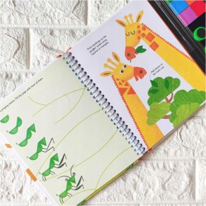 Książka aktywizująca do malowania stemplami stemple zwierzęta 6 farb K-1 11