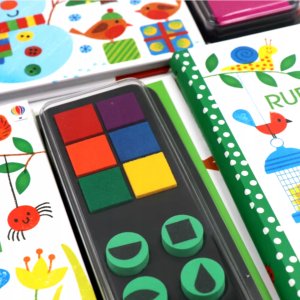 Książka aktywizująca do malowania stemplami stemple zwierzęta 6 farb K-1 6