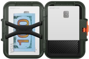 SPIGEN LOCK FIT MAGSAFE UNIVERSAL MAGNETIC CARD HOLDER MILITARY GREEN 9