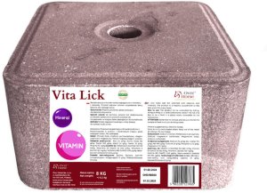 Over Vita Lick Witaminowa solna lizawka dla koni 8 kg 1