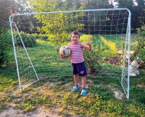 Metalowa bramka do piłki nożnej dla dzieci  215x152x61 cm 2