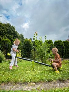 Huśtawka Małpiszon Metalowa huśtawka wahadłowa do ogrodu równoważnia, dla dzieci 3+ 10