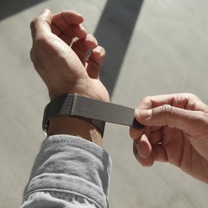 Vonmählen Milanese Loop 2 38 | 40 | 41mm One Size - Granite Gray 4
