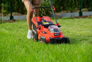 Kosiarka akumulatorowa Yato YT-85222 8