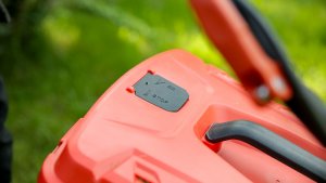 Kosiarka akumulatorowa Yato YT-85222 9