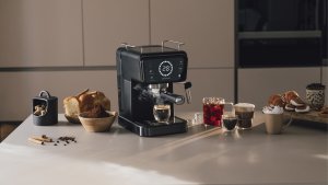 Ekspres ciśnieniowy Cecotec Power Espresso Touch ColdBrew 3