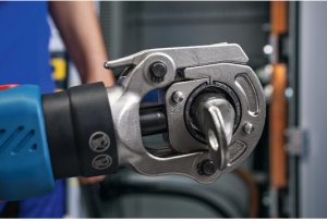 El. Hydr. Crimping tool GPH 18V-60 4