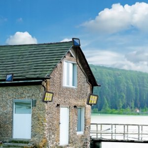 LAMPA SOLARNA LED CZUJNIK RUCHU ZMIERZCHU ZEWNĘTRZNA HALOGEN OGRODOWA PILOT 8