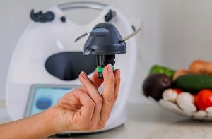 OSŁONA NOŻA MIKSUJĄCEGO UNIKACZ CIASTA DO THERMOMIX VORWERK TM6 TM5 FRIEND 3