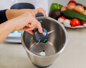 OSŁONA NOŻA MIKSUJĄCEGO UNIKACZ CIASTA DO THERMOMIX VORWERK TM6 TM5 FRIEND 4