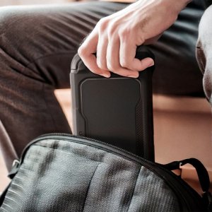 Spigen Rugged Armor Nintendo Switch 2 (SPN16753) 12